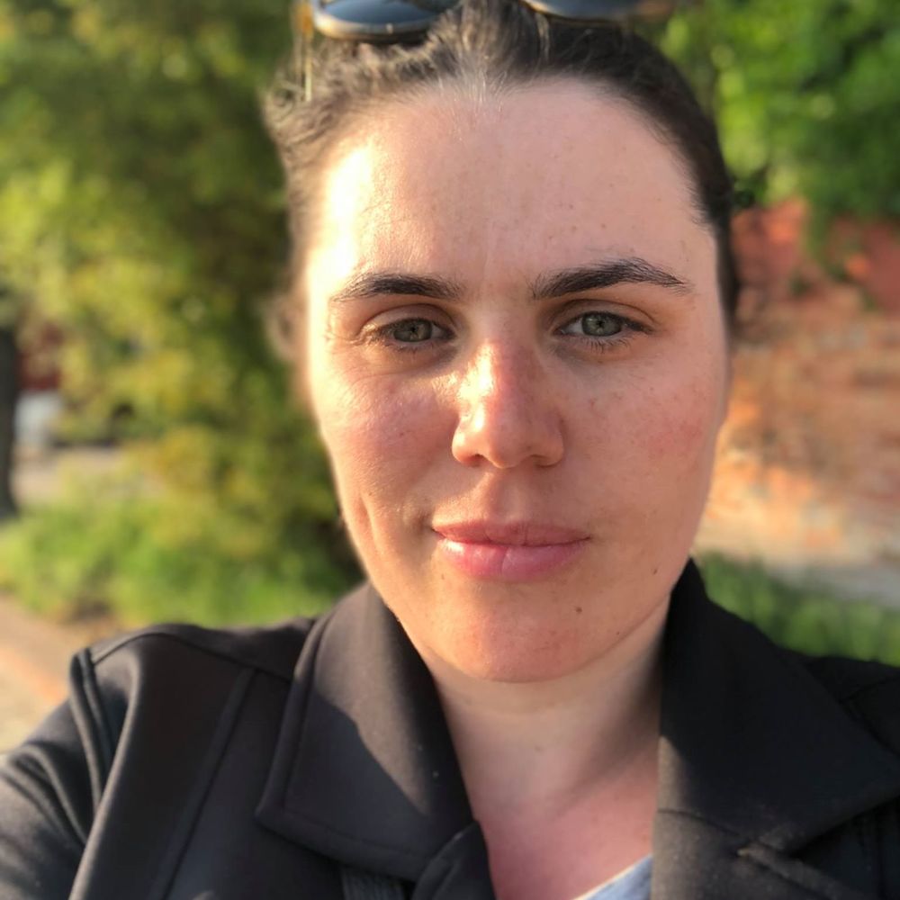 Meet your Posher, Salena